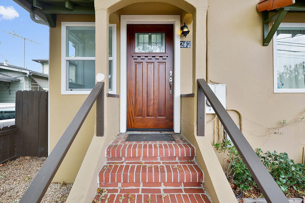 217 Vera Ave