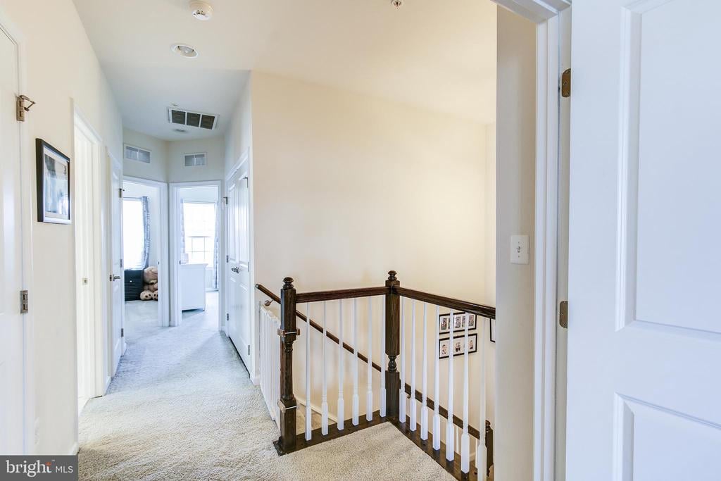 8127 Greenbelt Station Pkwy, #303M