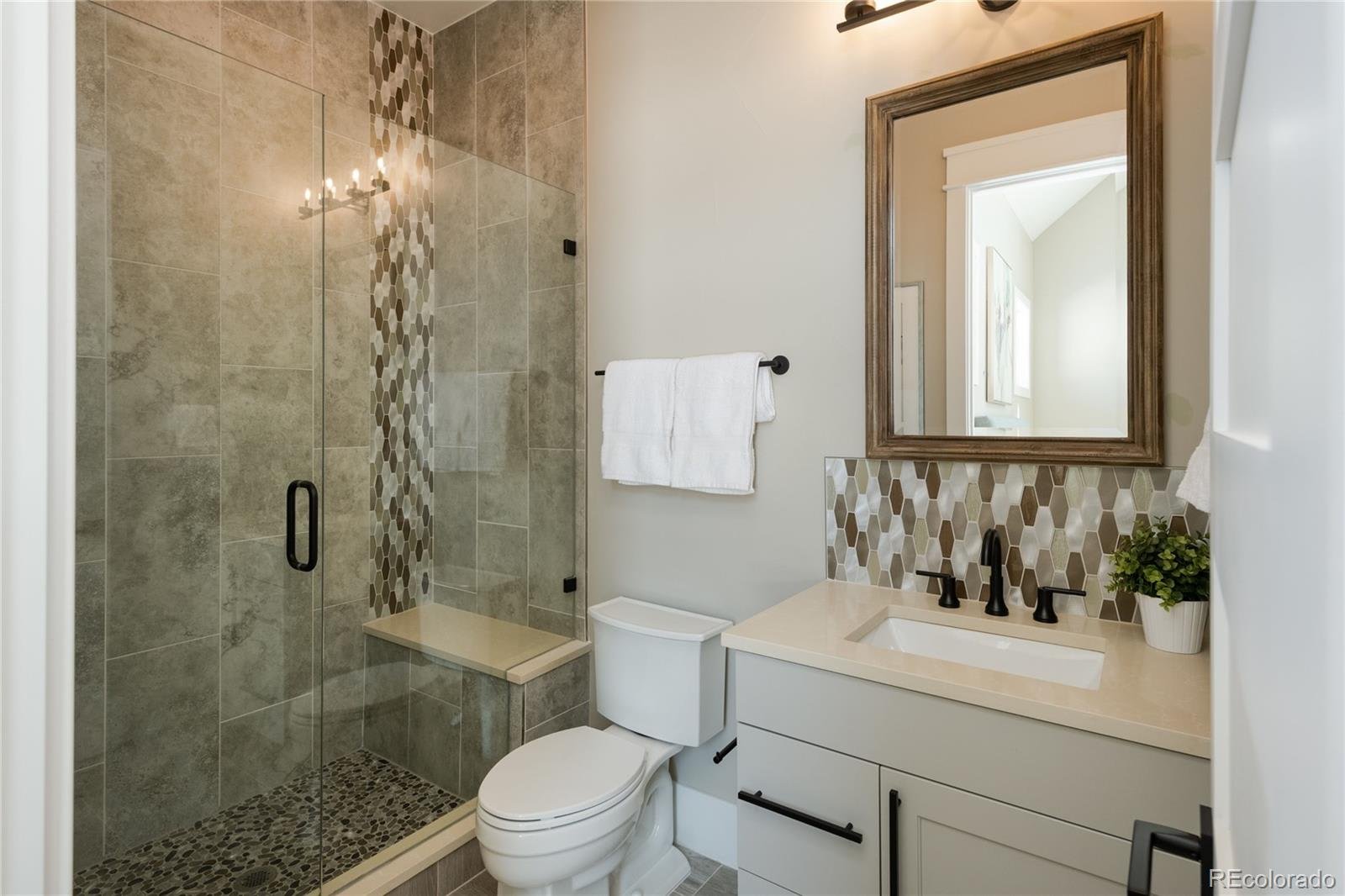 7932 Raphael Lane