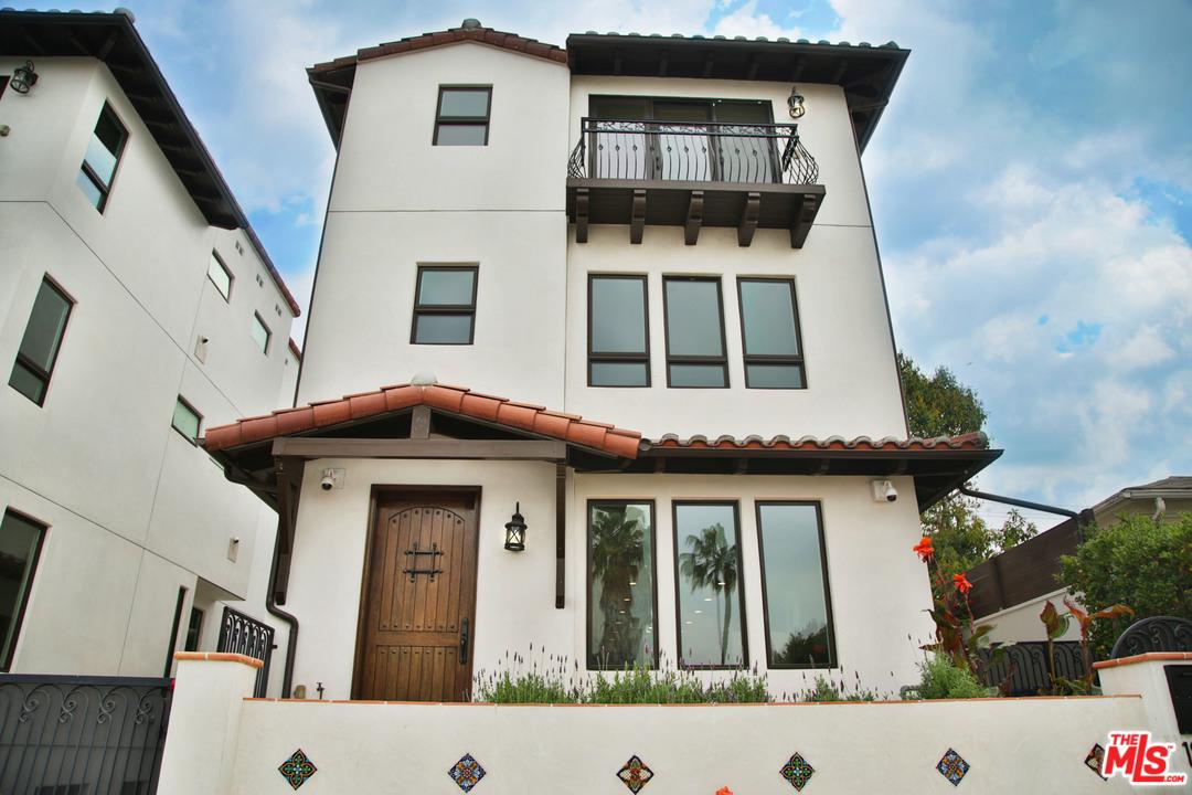 1848 Benecia Avenue 