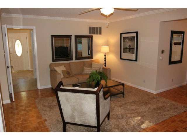3300 Bay Ct