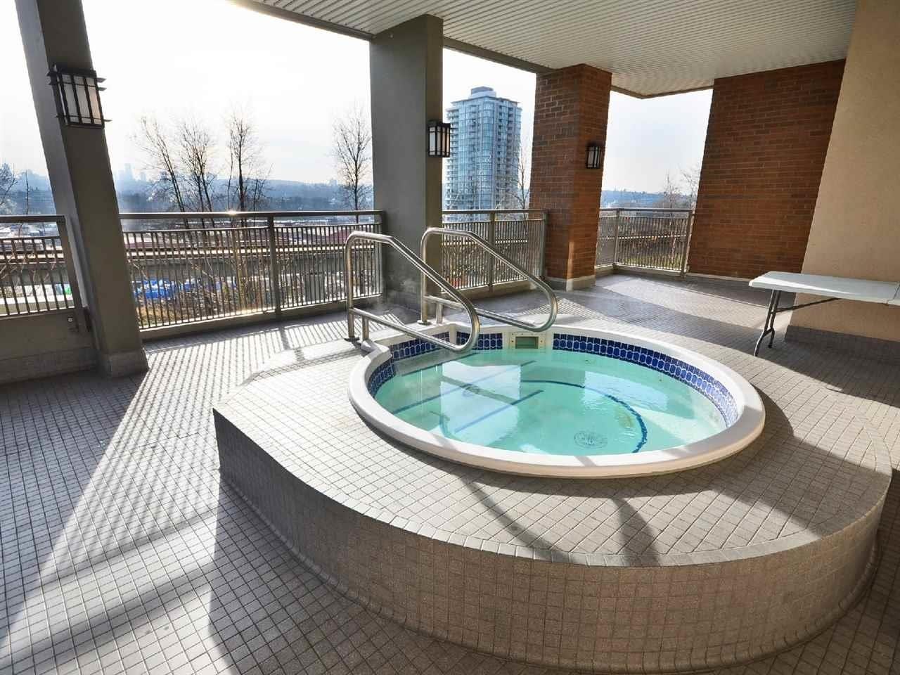 2405-4888 Brentwood Dr