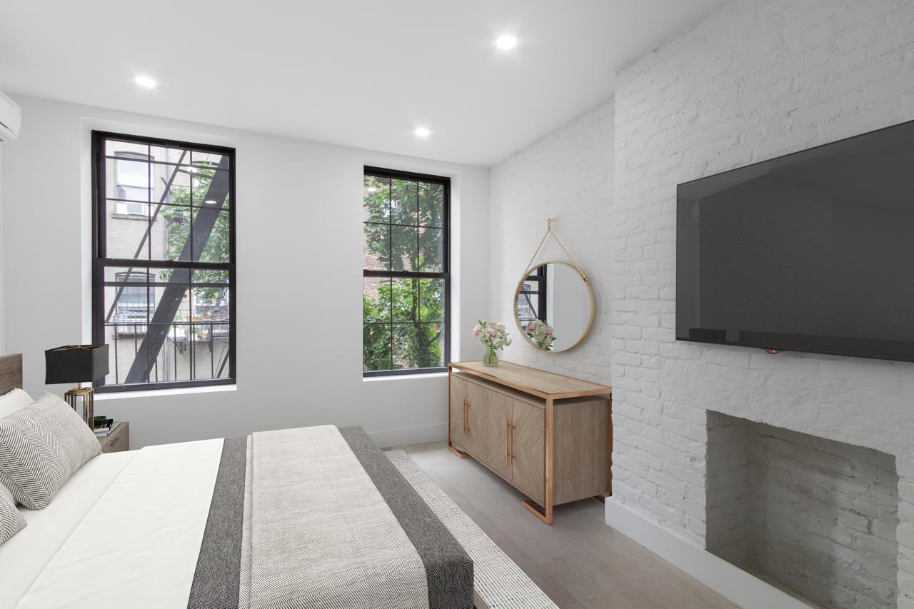 47 Saint Marks Place, Apt 2-E