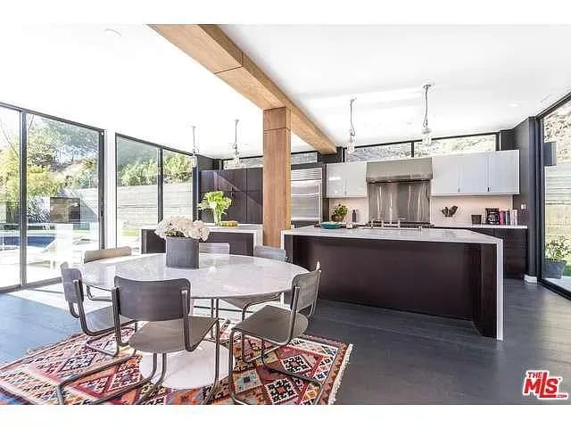 6449 Tahoe Dr