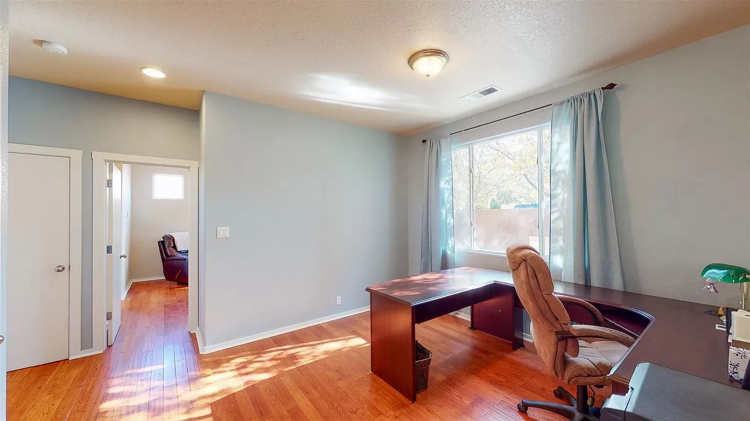 3 Butterfly Bush Ct