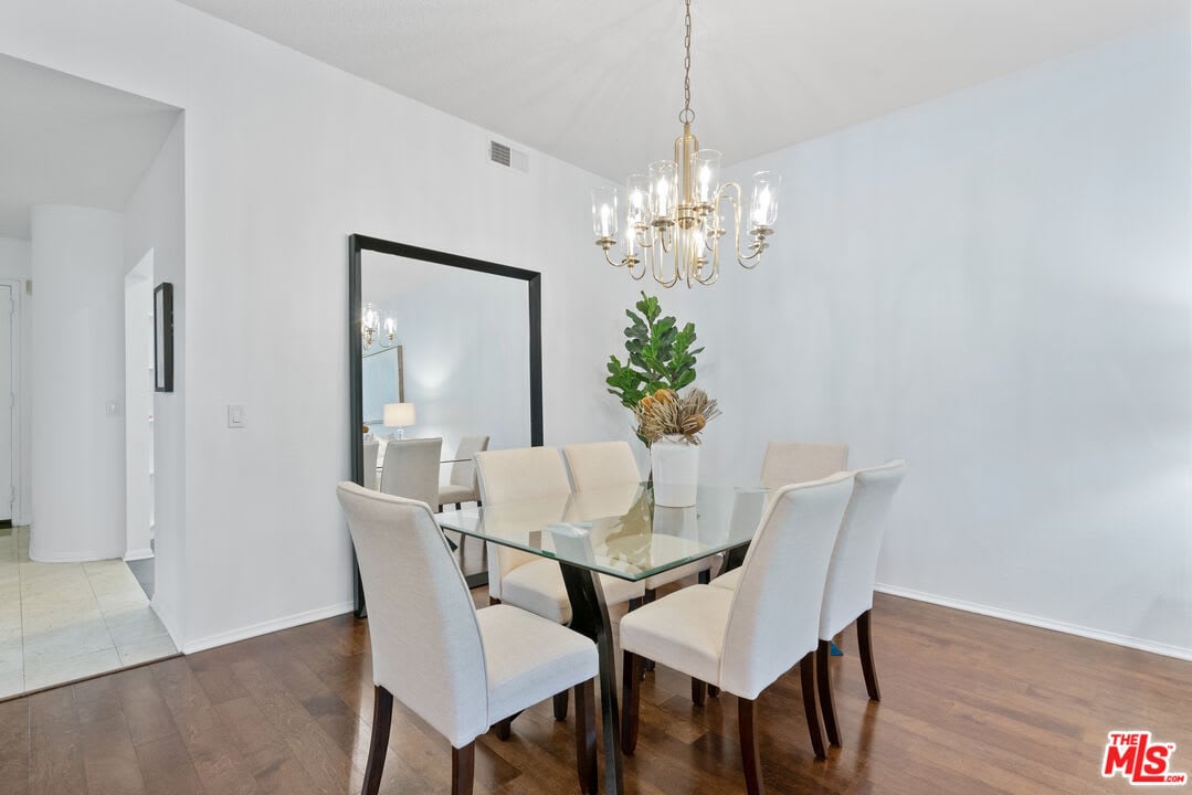 11636 Montana Ave, #202