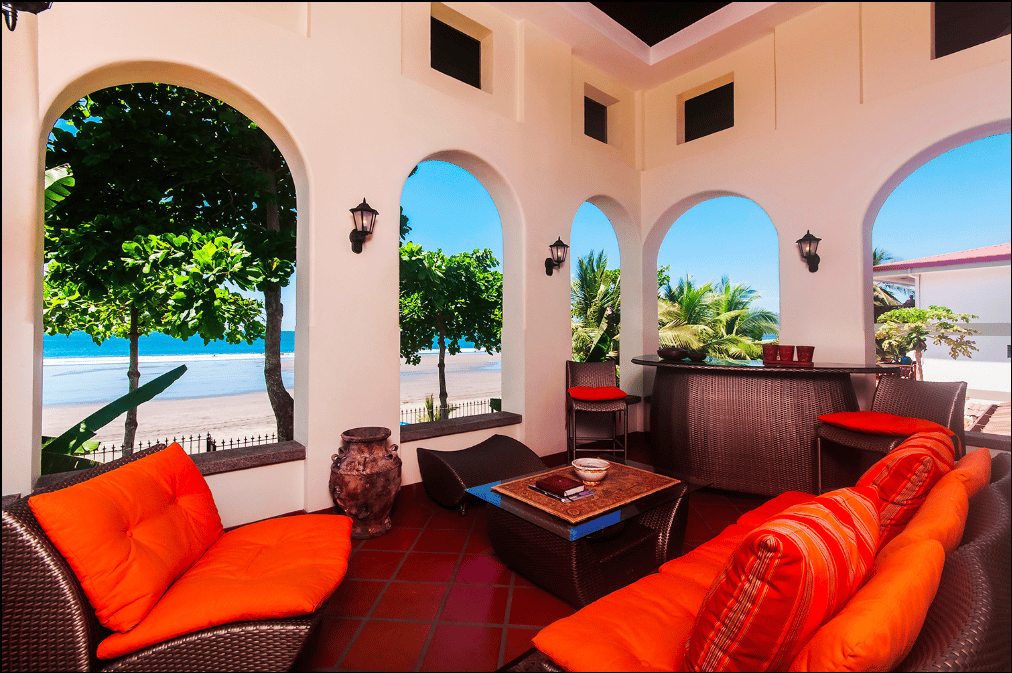 Villa Montine - Luxurious Titled Beachfront Mansion