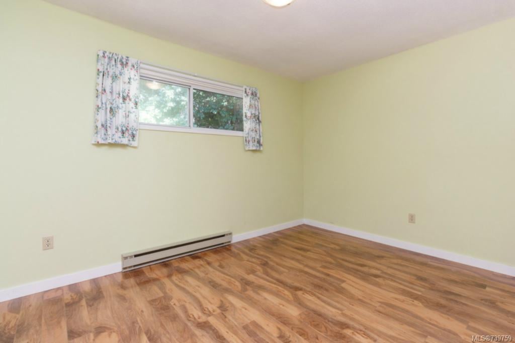 1084 Shaw Ave, Langford