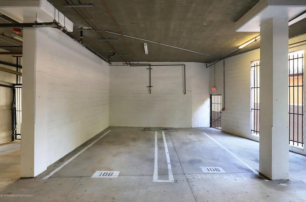 11145 Sunshine Terrace 106 Studio City, CA