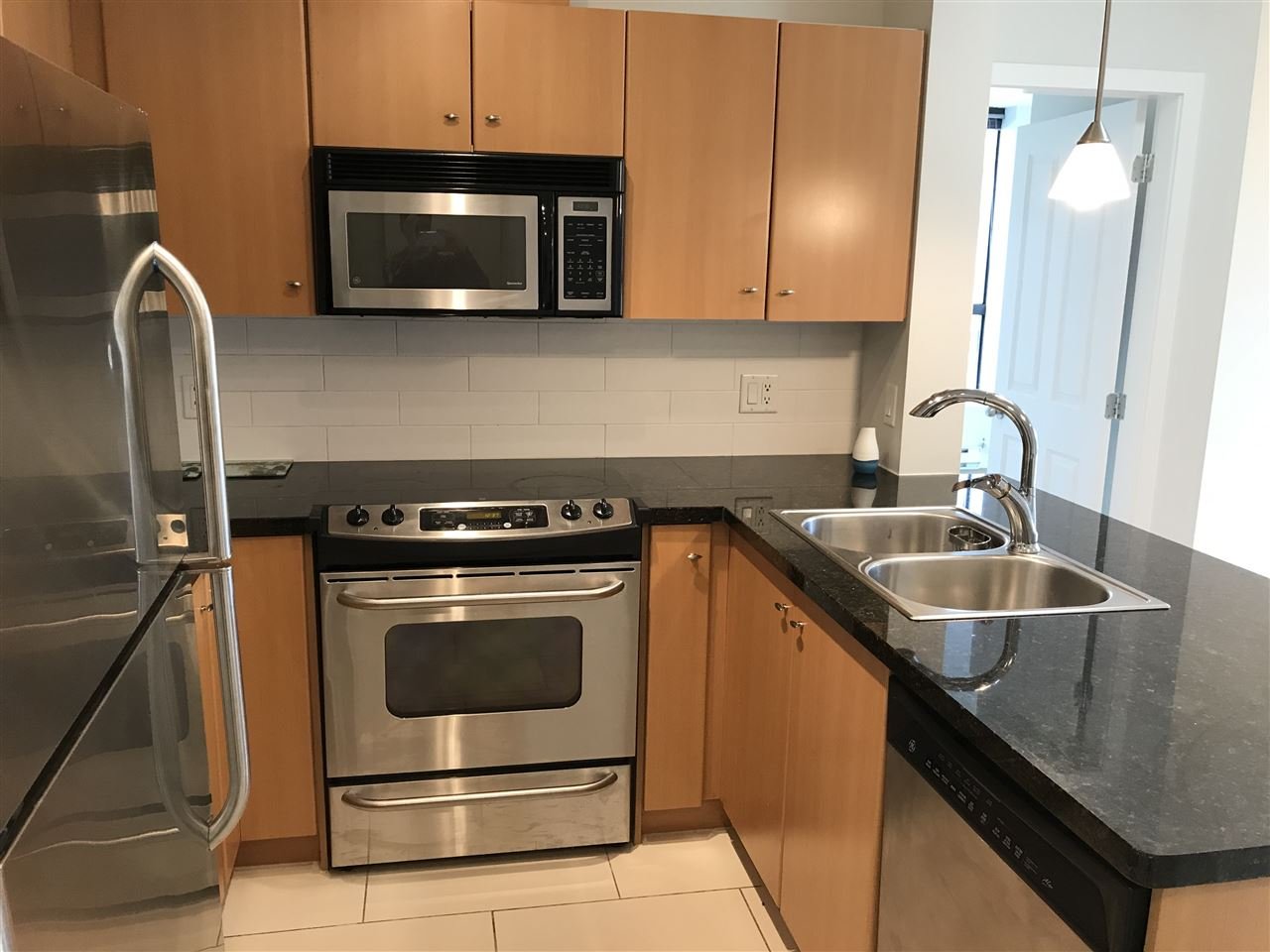 504-511 Rochester Ave