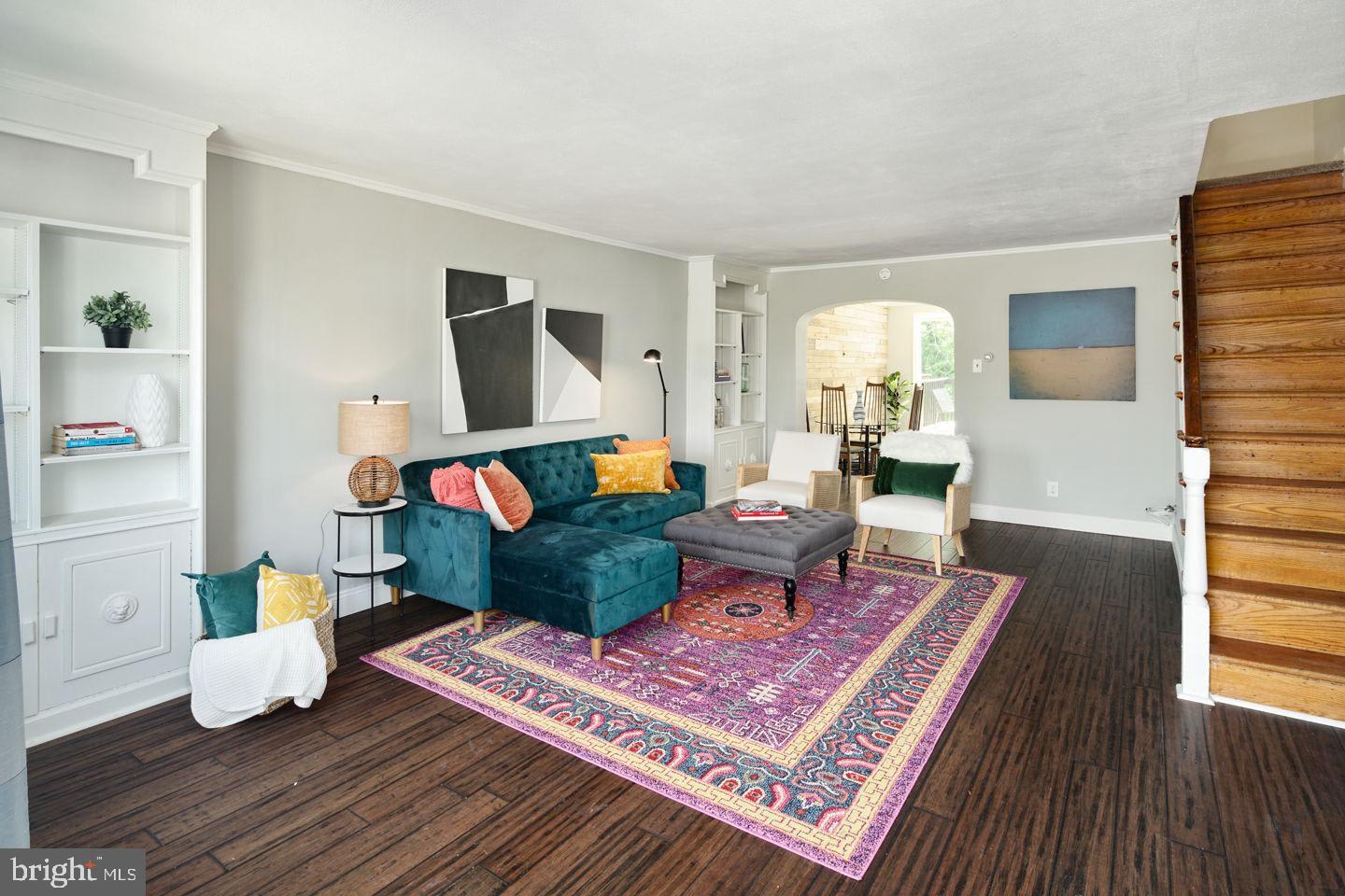 Renovated Classic in Belmont Village