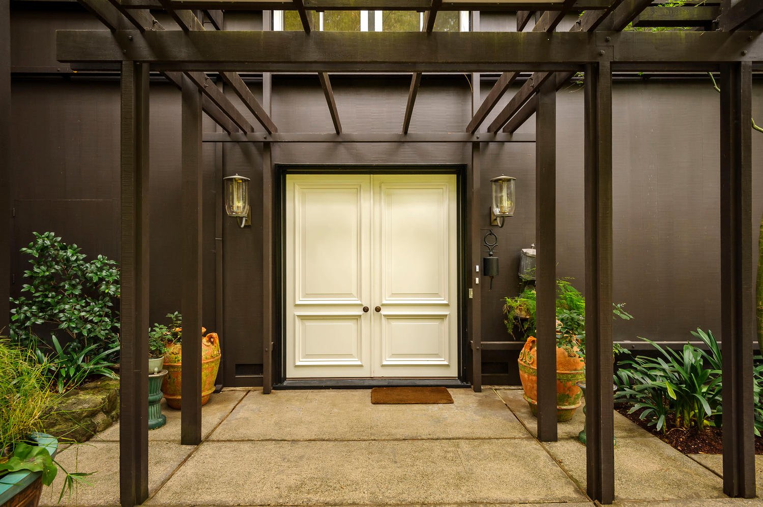 383 Sierra Dr