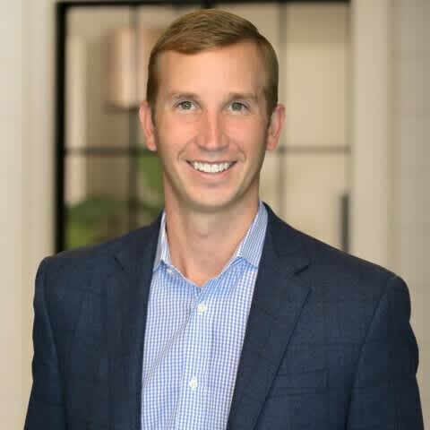 Taylor Inman Atlanta, GA Real Estate Agent Headshot