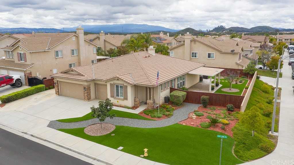 28735 Keri Lynn Avenue