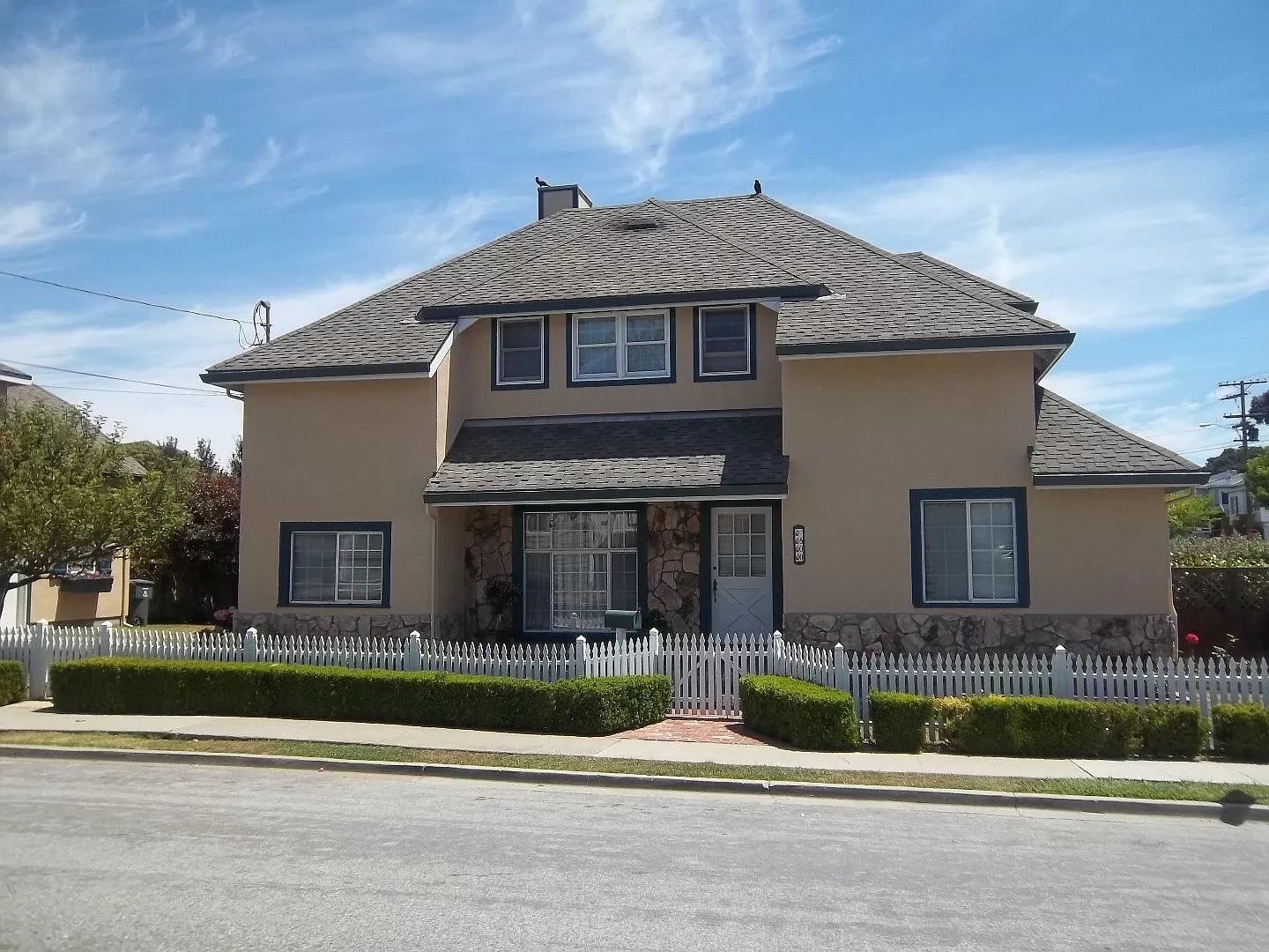 500 Maple Ave