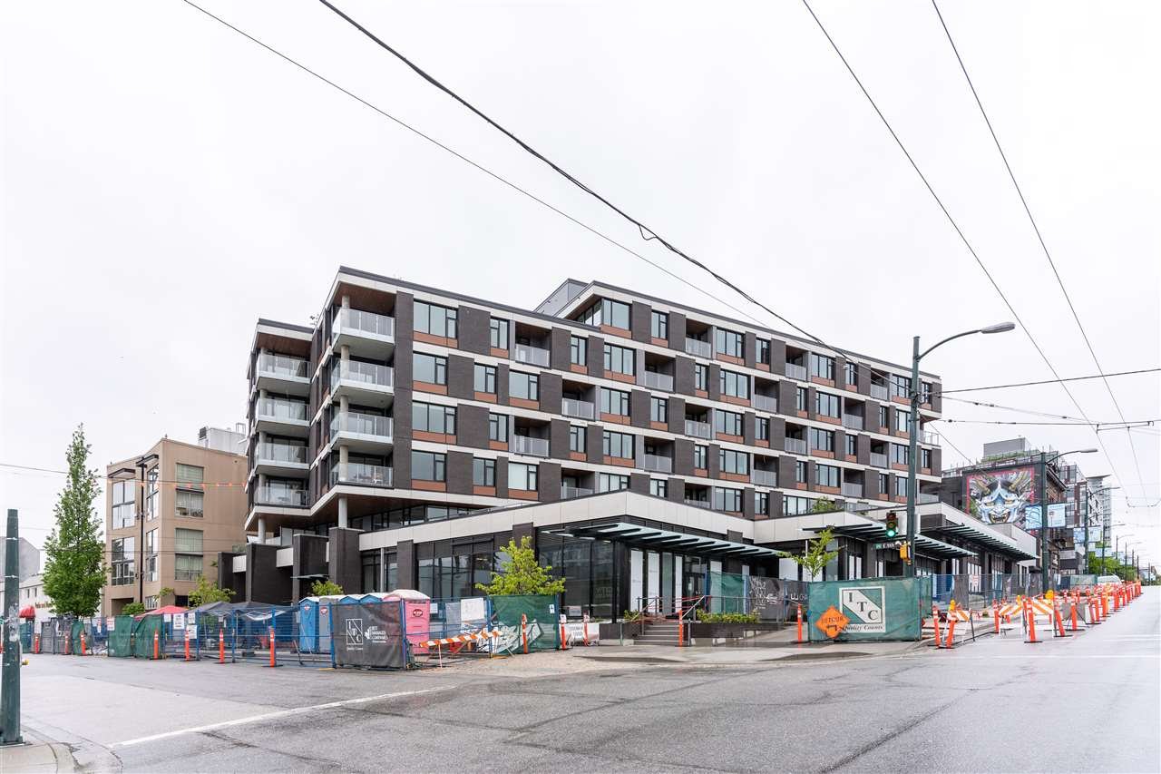 411-210 E 5th Ave