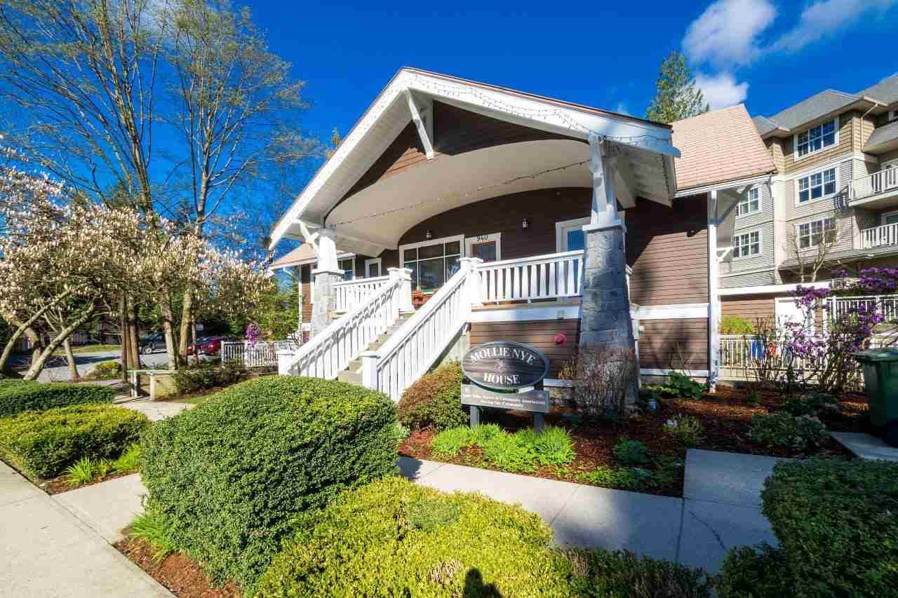 202-960 Lynn Valley Rd