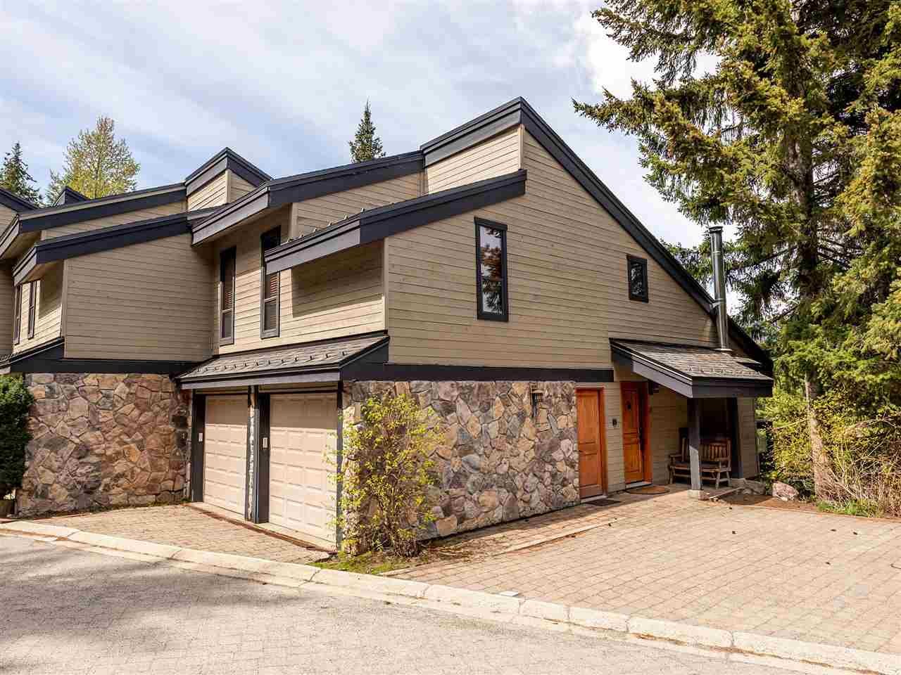 21-4100 Whistler Wy