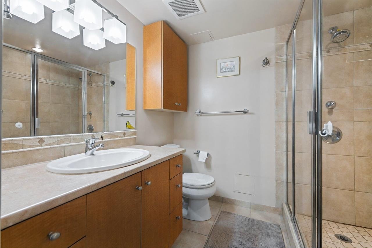 303-4101 Yew Street, Vancouver