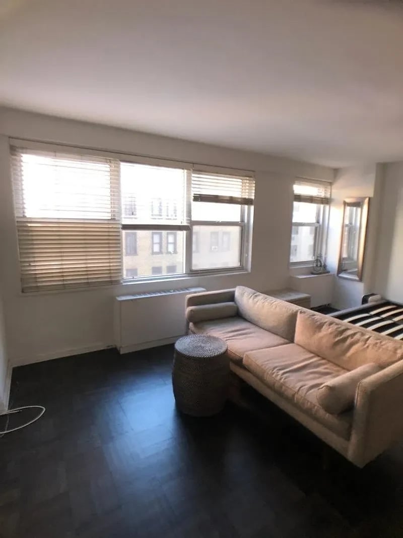 200 E 27th St., #6H