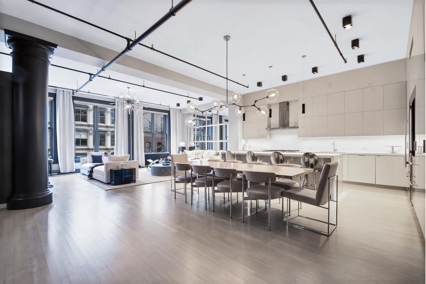 476 Broadway 