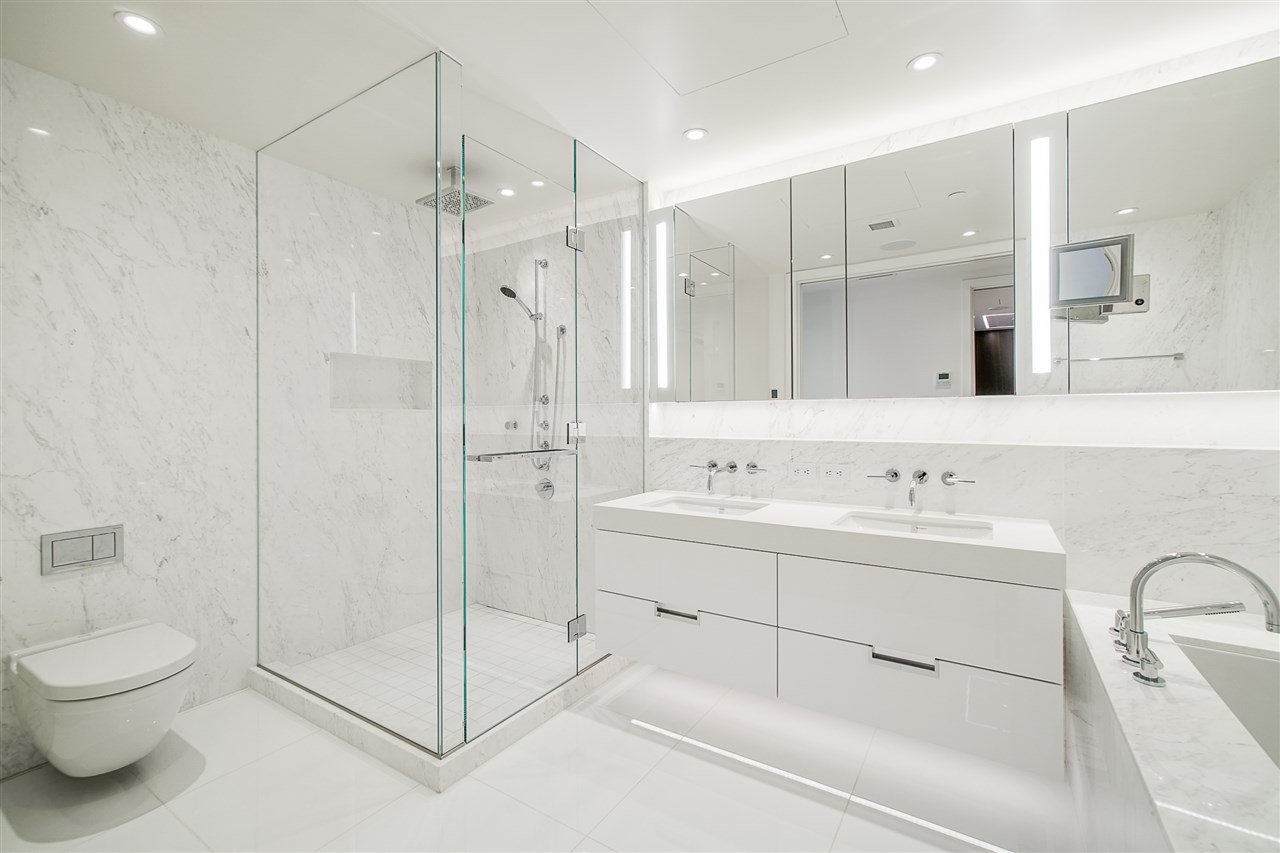 408-1327 Bellevue Ave