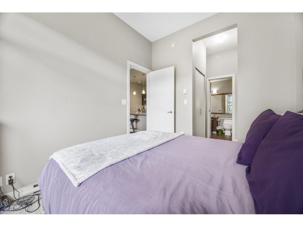 401-2957 Glen Dr
