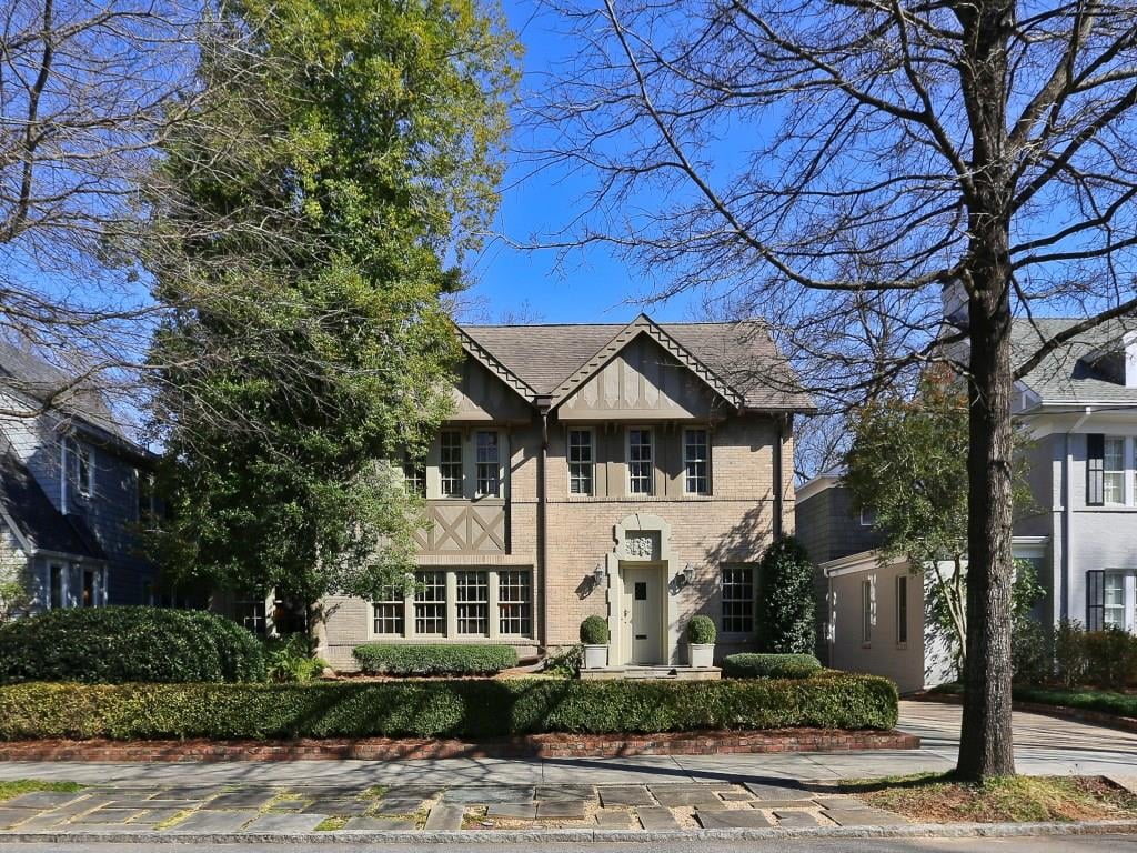 39 Woodcrest Ave NE