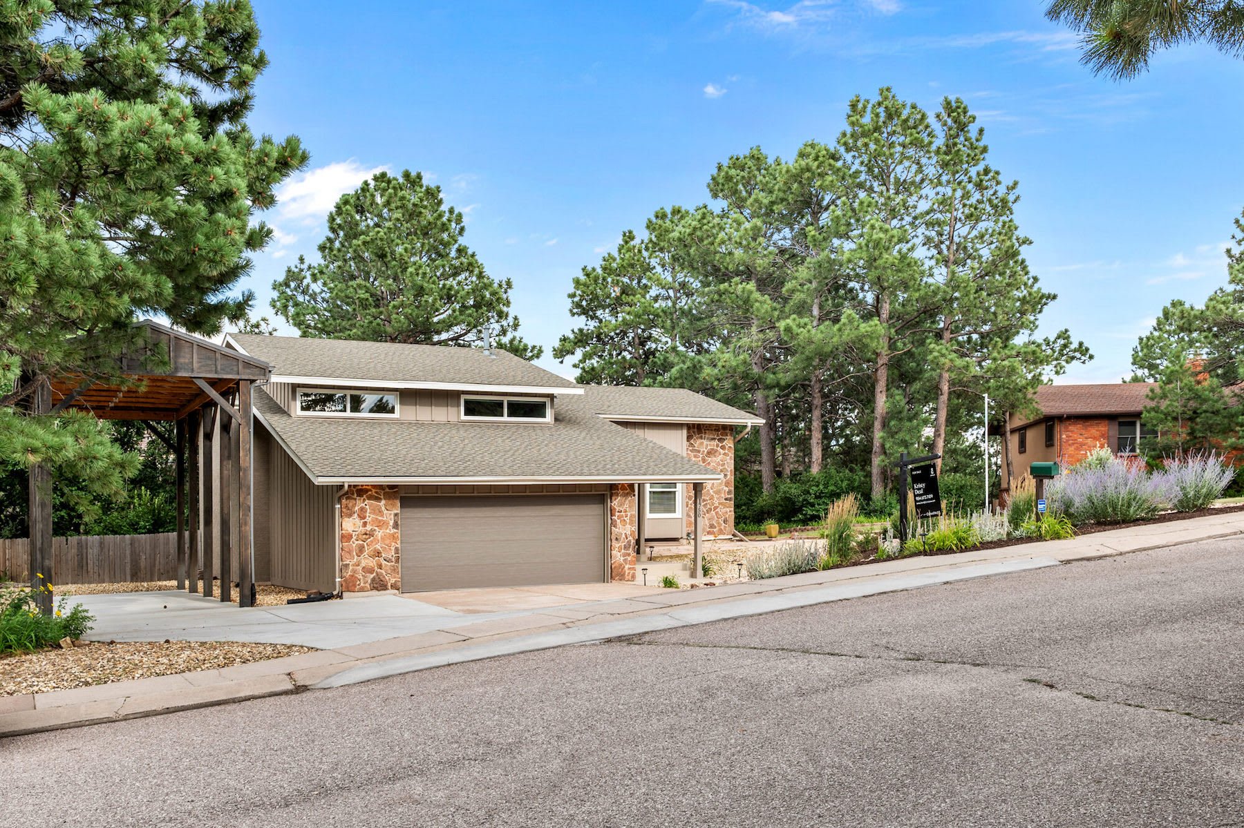 1750 Applewood Ridge Court
