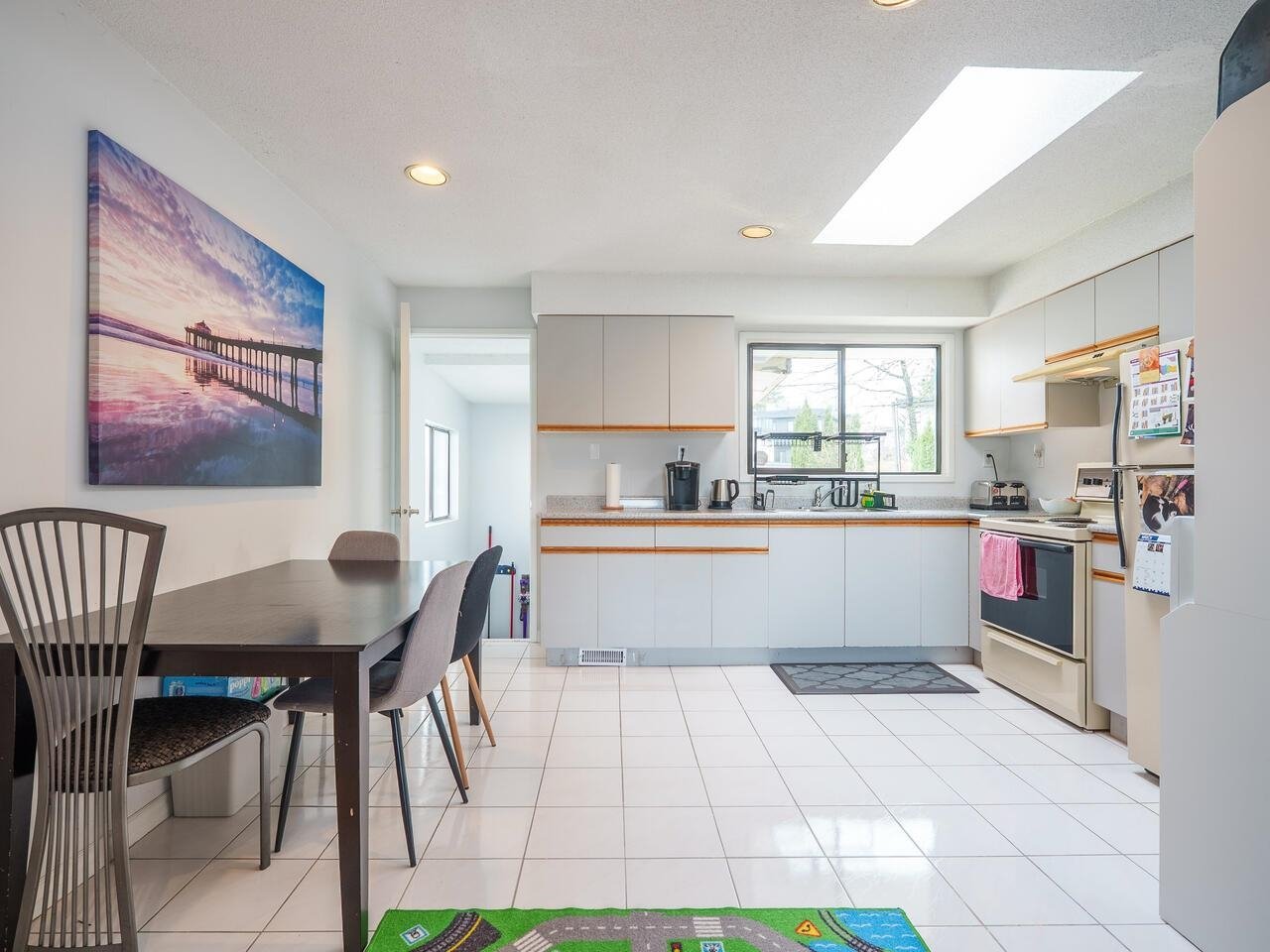 3571 Haida Dr