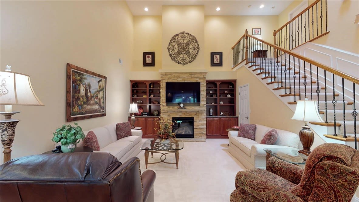 4001 Senate Ct