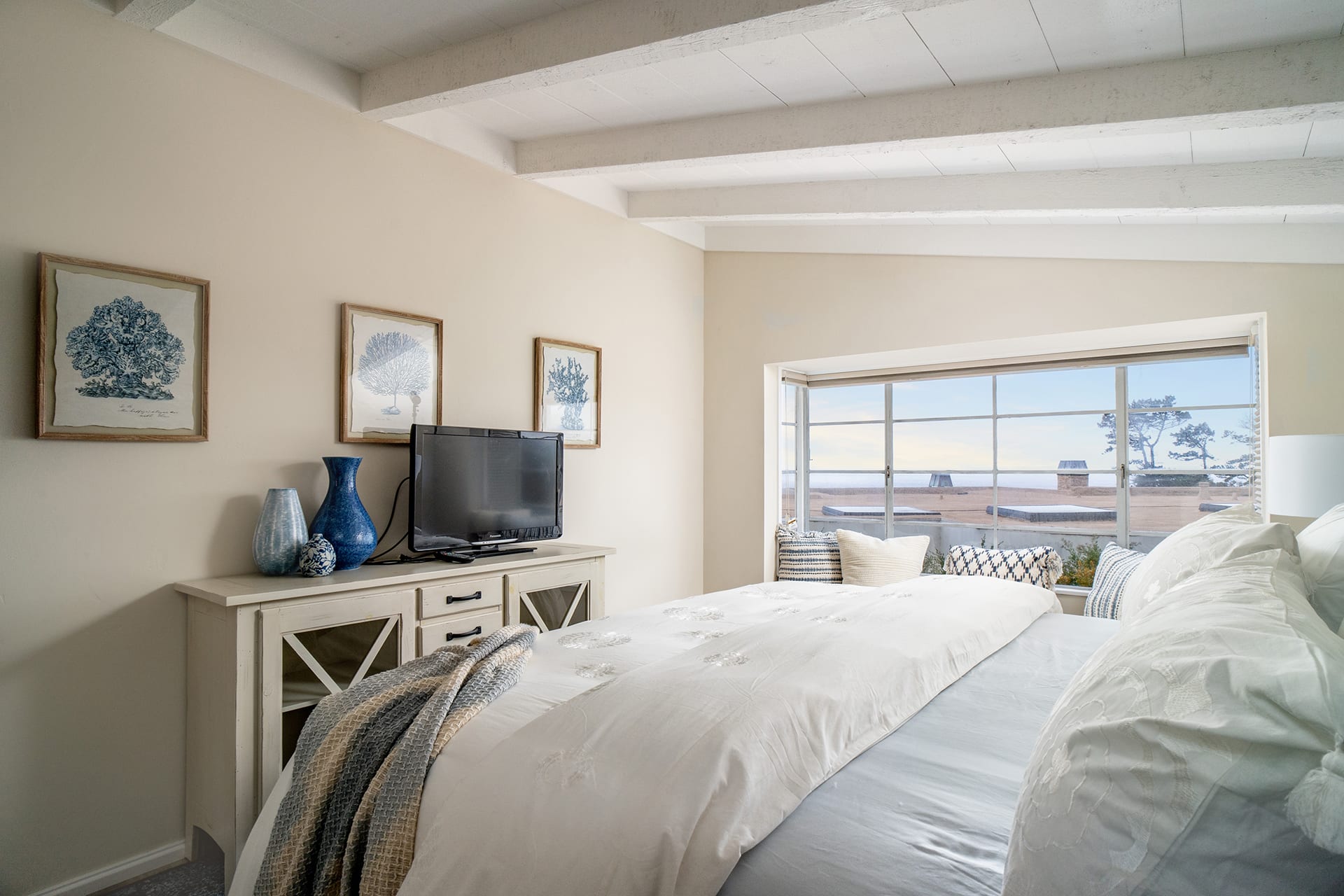 5 Sand and Sea - Carmel Beach Luxury Rental