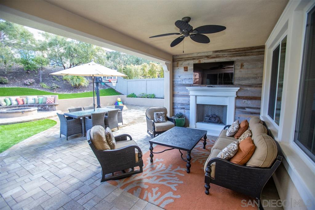 8458 Warden Ln