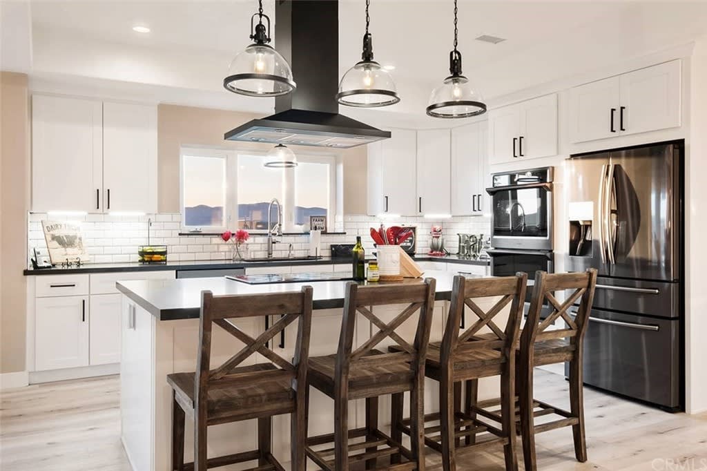 40148 Sierra Maria Rd