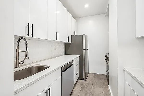 257 Water Street, Apt 5B