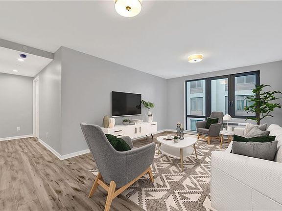 2128 Ocean Ave. Unit: 8E