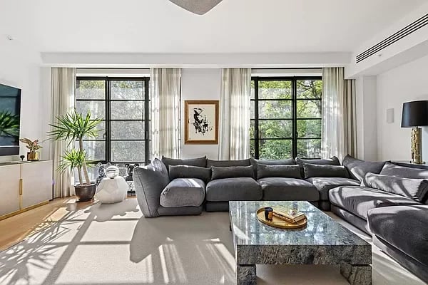 204 Forsyth Street Unit: 2N