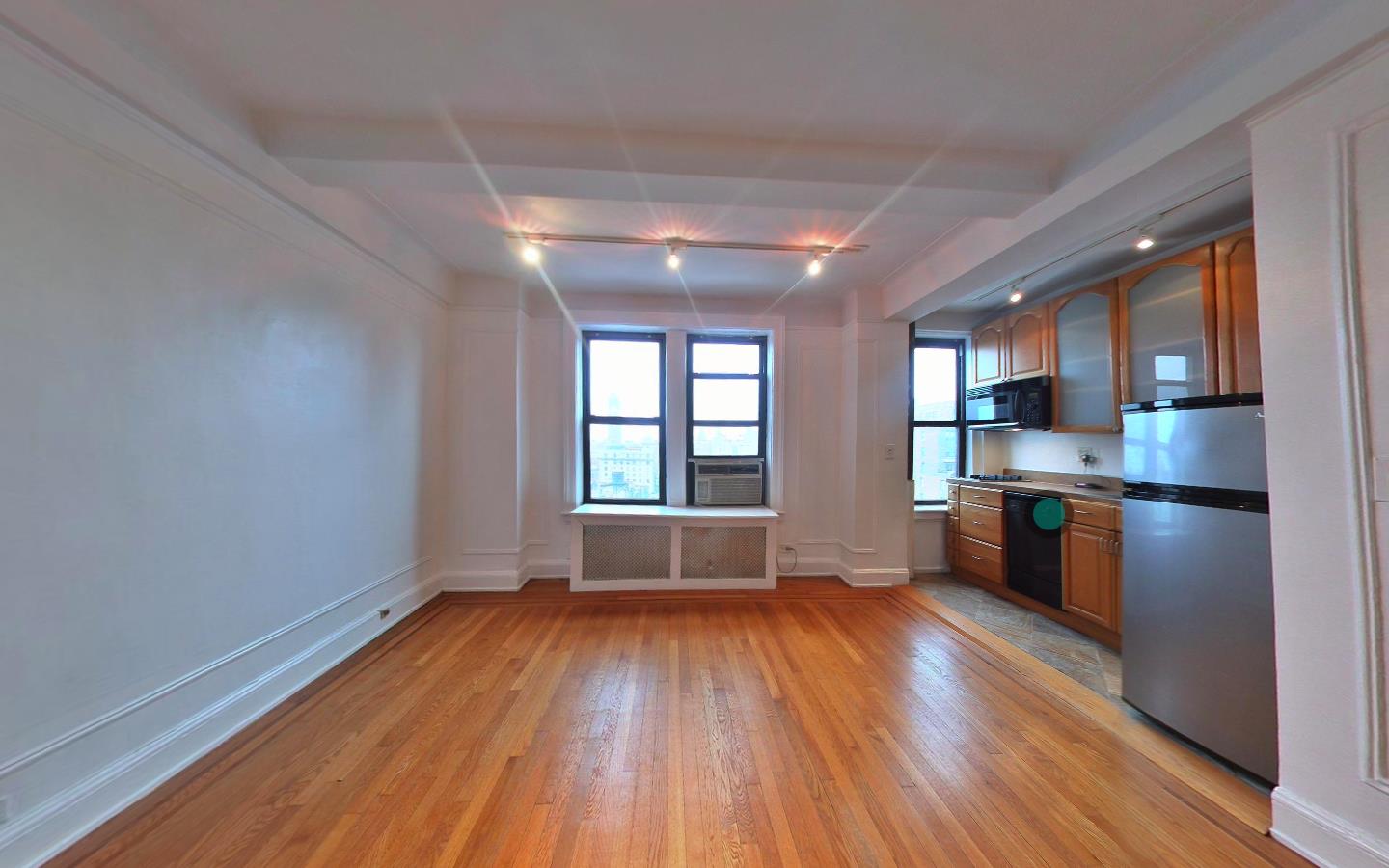 41 West 72nd Street, Apt 16-G