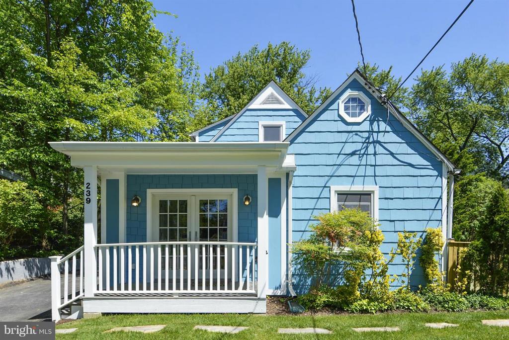 239 Dale Dr