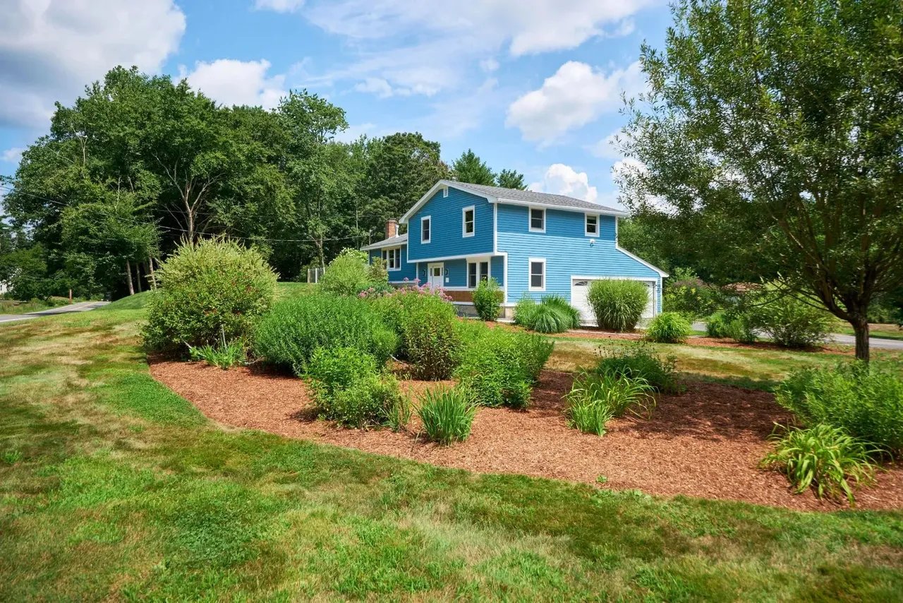 New Listing! 52 Scotland Bridge Road, York, ME 03909 – $700,000