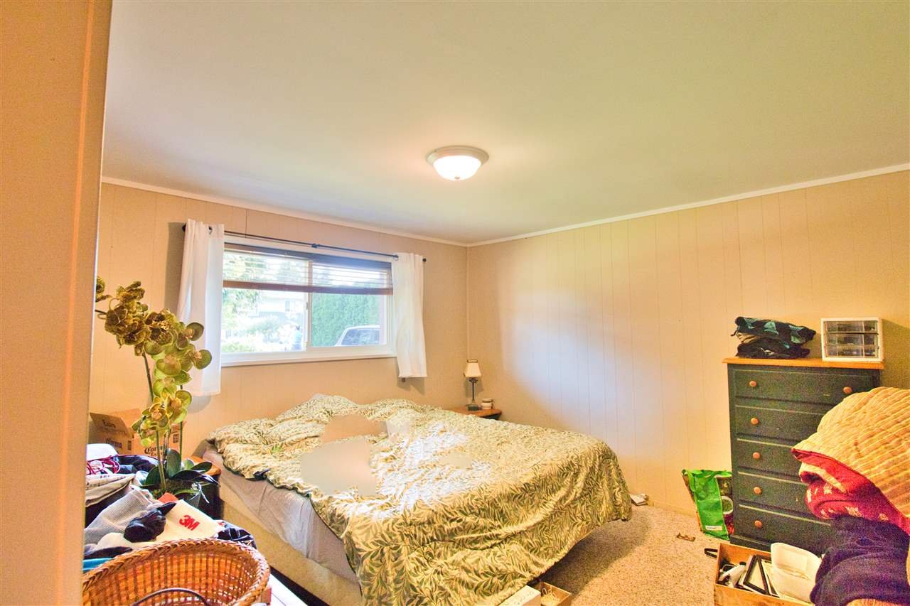 4929 44a Ave