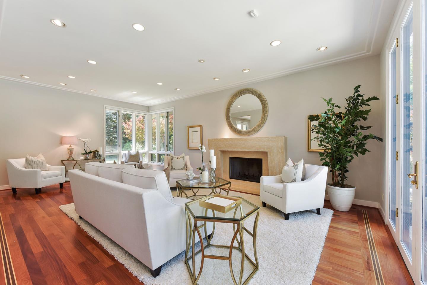 368 Stevick Dr