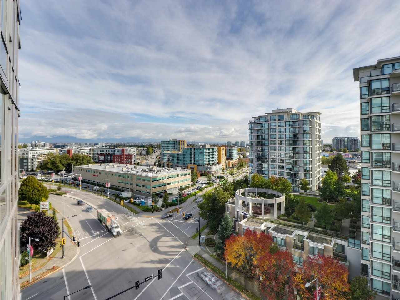 1111-7488 Lansdowne Rd