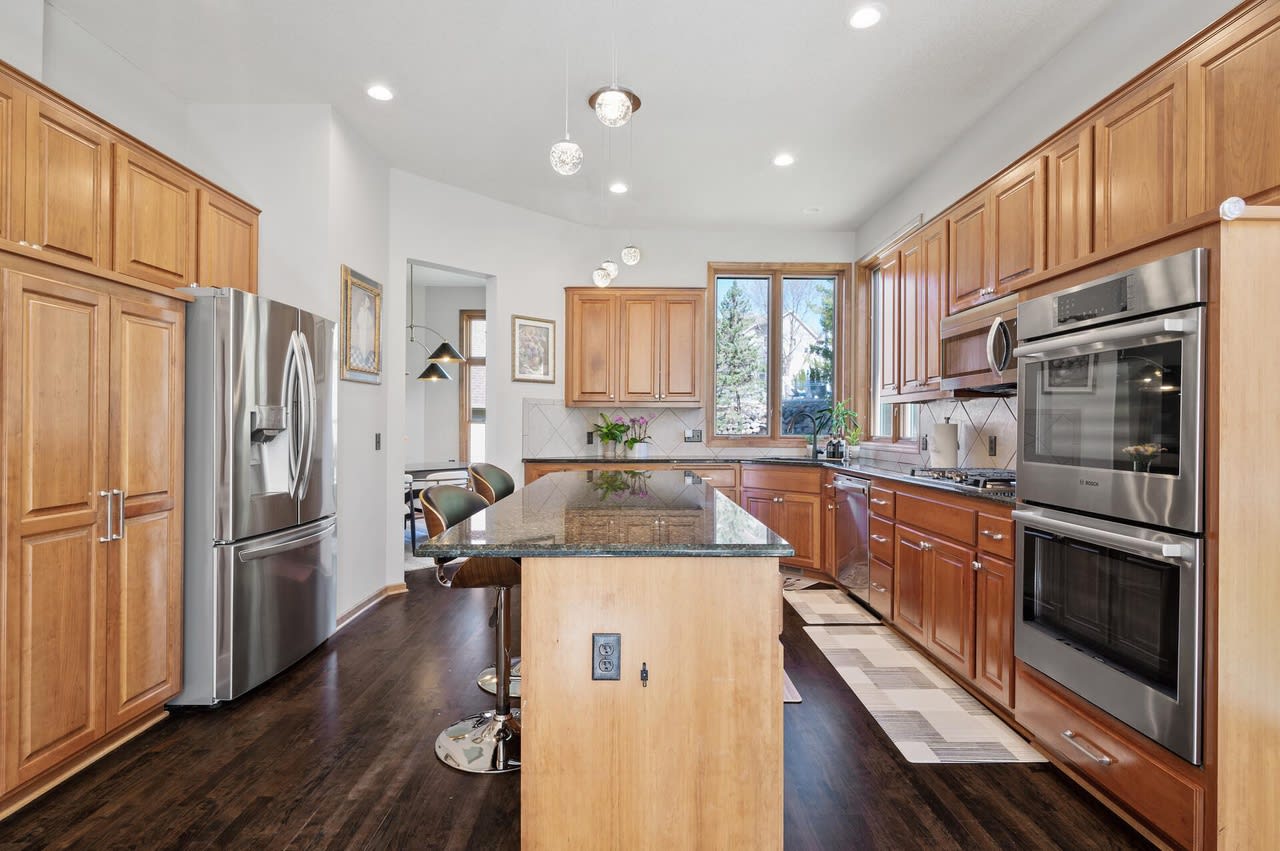 18352 Frontier Pl