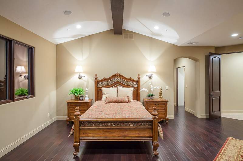 15950 Blackberry Hill Road