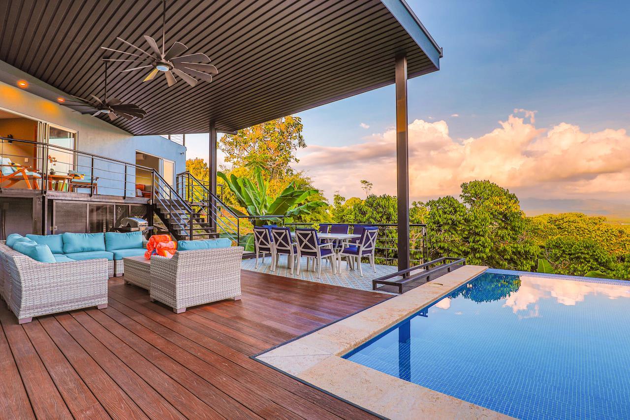 Villa Brisa Del Mar, Ultra Private & Gated - 1.39 Acres