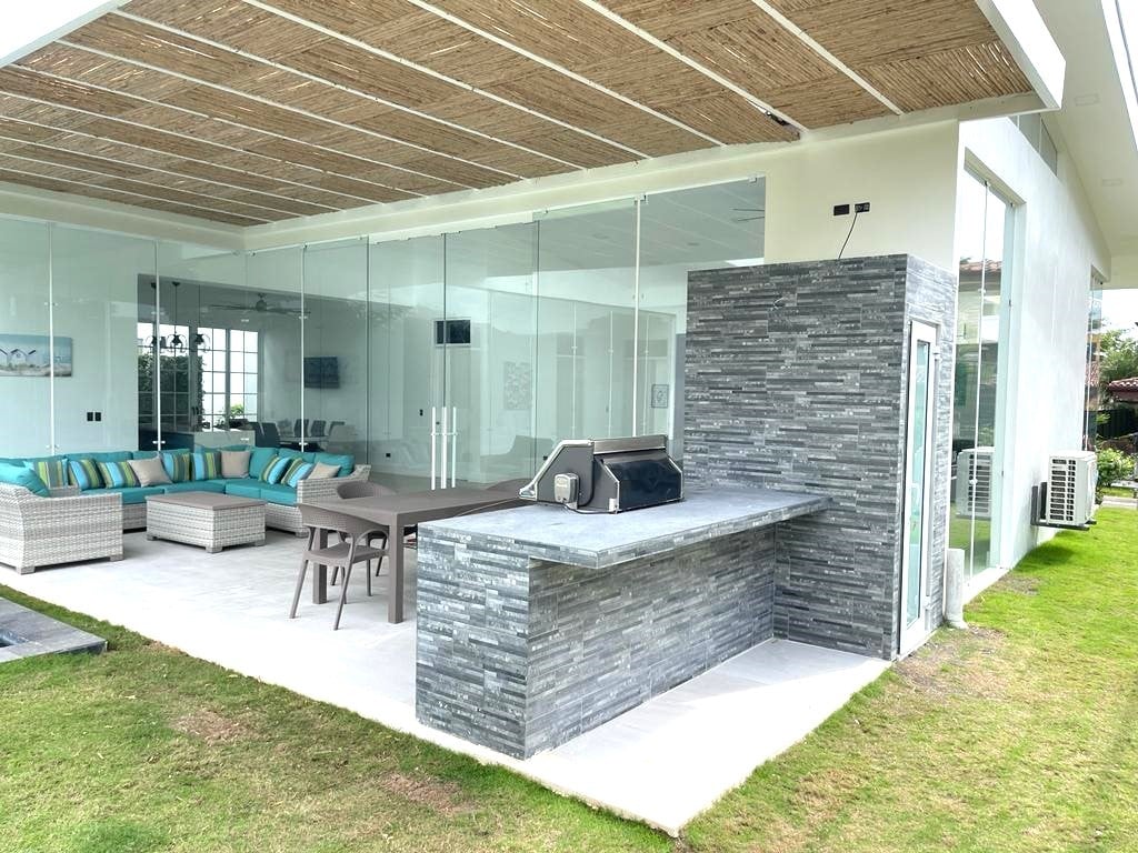 Modern Luxury Pool Villa, Jaco, Puntarenas