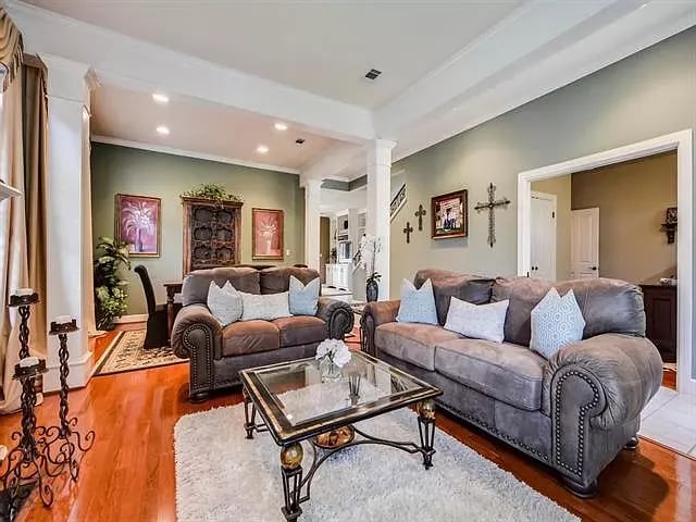 3 Stillmeadow Ct