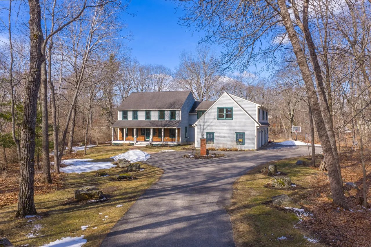 Newly Priced: 20 Island Park, Yarmouth, ME 04096 – $1,795,000