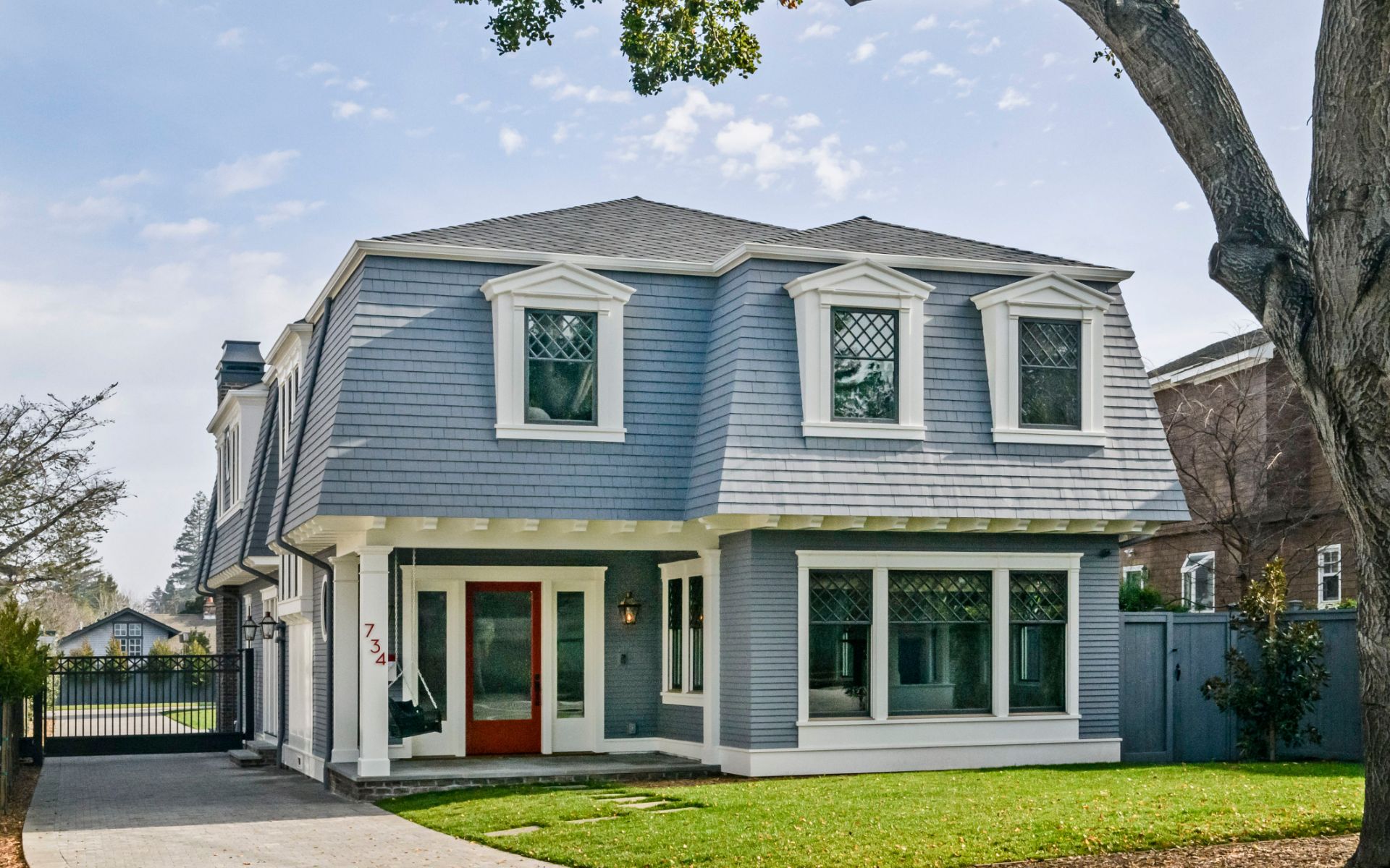 734 Costa Rica Avenue